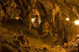 ÎNCEPE OPERAȚIUNEA de SALVARE. Misiune în ADÂNCURI pentru SALVAREA COPIILOR