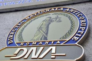 Un bărbat, trimis în judecată de procurorii DNA pentru declaraţii false ca să obţină fonduri europene nerambursabile