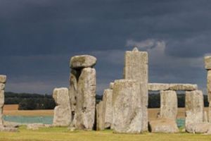 Misterul de la Stonehenge,  punctul culminant al unui proces de creaţie. A fost decoperit traseul pe care erau transportaţi megaliţii