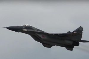 Un aparat MIG s-a prăbuşit între judeţele Ialomiţa şi Călăraşi. Nu se cunoaşte starea pilotului