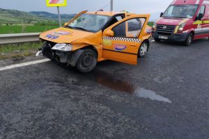 UPDATE FOTO Accident pe autostrada A1 la Sibiu – Cinci persoane rănite