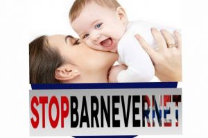 Protest la Cluj, pentru sustinerea medicului Camelia Simcala: Organizatorii afirma ca mii de copii sunt rapiti anual, in anumite tari nordice