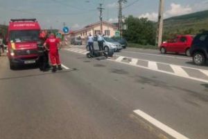 CLUJ: Motociclist spulberat de un şofer neatent, care încerca să întoarcă neregulamentar FOTO