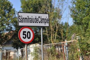 Litera ”â” în loc de ”î” în denumirea tuturor localităţilor. Când se fac modificările în buletine, permise şi paşapoarte