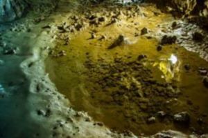 EVADARE din IADUL din ADÂNCURI. Doi COPIII au ajuns la SUPRAFAȚĂ. VIAȚA celorlalţi atârnă de o operaţiunea minuţioasă