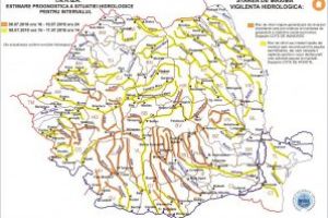 INHGA: Cod portocaliu de inundaţii pe râuri din 24 judeţe, până marţi la miezul nopţii