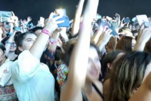 REVOLTĂ anti-PSD. Un MARE a ARTIST a făcut o declaraţie TULBURĂTOARE despre GUVERNUL ROMÂNIEI. Piesele de DOMINO încep să cadă