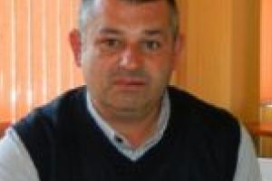 Afacerile şi administraţia NU merg mână-n mână…