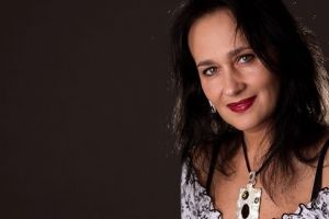 Explicaţiile psihologului Laura Maria Cojocaru. Lipsa definirii emoţiilor, precum fericirea sau iubirea, aduce suferinţă