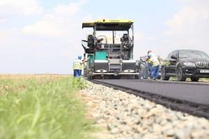 LUCRĂRI DE ASFALTARE A DRUMURILOR JUDEȚENE