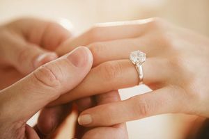 Inelul, simbol al iubirii în fidelitate