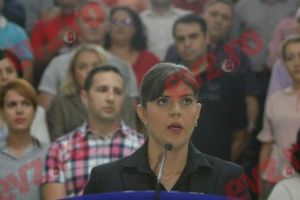STRATEGIA din spatele CONFERINȚEI de PRESĂ a Laurei Codruţa Kovesi