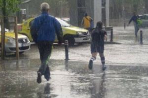 PROGNOZA METEO pe următoarele două săptămâni în fiecare zonă. De când scăpăm de ploi