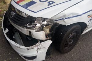 Constanta. Masina de politie, implicata intr-un accident rutier
