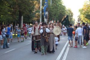 Festivalul “Ploieşti Târg Domnesc” va avea loc in perioada 13-15 iulie, pe Bulevardul Castanilor