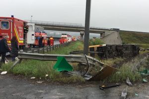 Starea răniţilor din accidentul de autocar- trei persoane internate