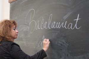 Încă o medie de 10 la Bac şi promovabilitate mai mare cu două procente după contestaţii