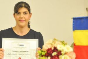 Kovesi a fost premiată înaintea revocării