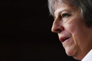 Theresa May, mai slabă ca niciodată, riscă să se înece în propriile ape tulburi