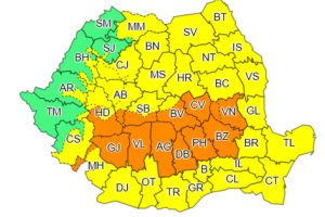 Cod portocaliu de inundaţii în tot judeţul Argeş, până la ora 21