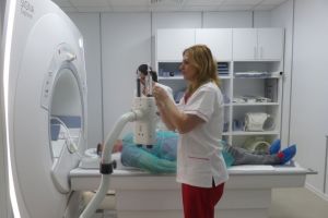 FOTO Aparat RMN nou la Spitalul Judeţean Sibiu – Investigaţiile medicale vor fi gratuite