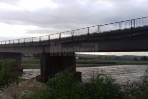 Inundaţiile din ultima perioadă au provocat pagube de aproape 10 milioane de euro în ...