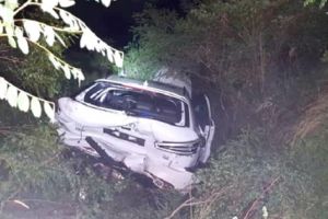 Şase răniţi în accident pe autostradă