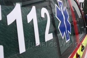 ULTIMĂ ORĂ: O femeie a făcut atac de panică după ce i-a luat foc hota