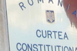 Judecătorii Curţii Constituţionale se bucură de superimunitate cu binecuvântarea preşedintelui Iohannis