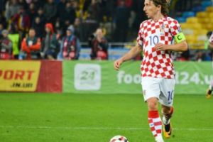 Modrici şi Kane dau examenul maturităţii în semifinalele Campionatului Mondial