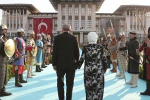 Sultanul Erdogan întoarce Turcia în Era Otomană