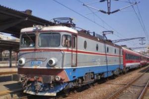 Trenurile CFR care trec prin Bonţida, opresc la Electric Castle. Studenţii merg gratuit