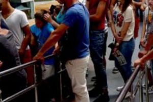 Cozi interminabile pentru elevii care au luat examenul de Bacalaureat. Aflaţi motivul