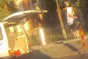 Nereguli în depozitarea deşeurilor menajere