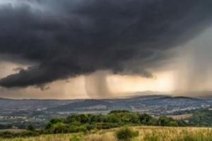Meteorologii susţin că fenomenele extreme vor deveni o obişnuinţă în ţara noastră