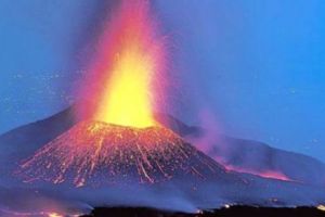 Fuego face ravagii în Guatemala