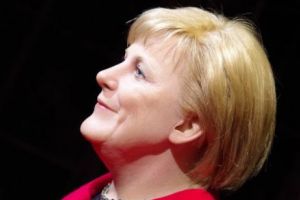 RĂSPUNSUL lui Merkel pentru Trump. 