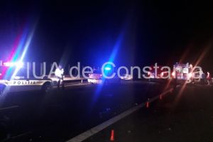 Imagini de la eveniment. Accident rutier pe Autostrada Soarelui, intre Medgidia si Constanta. O persoana a fost ranita (galerie foto) 