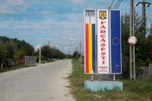 Poezie-manifest, împrăştiată în toată comuna Fărcăşeşti