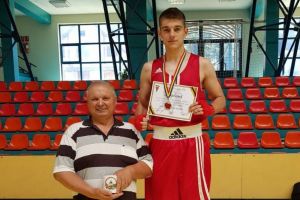 Andrei Potra, pugilist legitimat la CS Unirea Alba Iulia, medaliat cu argint la Cupa României de Box pentru tineret
