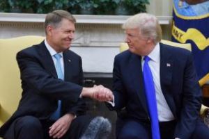 Iohannis se întâlneşte cu Donald Trump