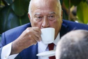 Dan Voiculescu, DIN NOU ÎN PRIM-PLAN! Este strategie de imagine sau PURĂ ÎNTÂMPLARE?