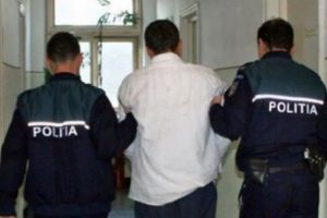 Tânărul care a violat-o şi ucis-o pe bătrâna din Săcăşeni a fost trimis după gratii!