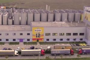 Miros insuportabil de la fabrica Bergenbier! Ploiestenii care locuiesc in zona Vest-Podul Inalt, reclama aerul irespirabil