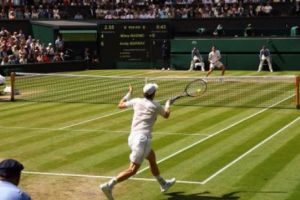 Unul dintre copiii de mingi de la Wimbledon a vorbit despre „greii” din tenis: „Federer e un domn, Nadal e obsedat, Murray e un ursuz”