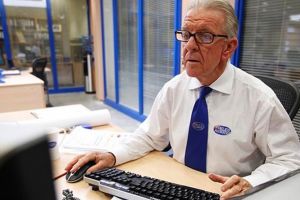 INS: Peste un sfert dintre românii care au ieşit la pensie, continuă să lucreze