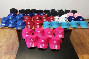 IJJ Constanta. Femeie depistata de jandarmi, in timp ce vindea haine de firma pe plaja  