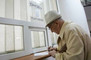 Efectul de bumerang al majorării pensiilor! Unii nu mai au dreptul la reţete compensate 90%