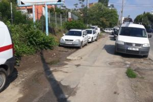 Amendaţi pentru parcări ilegale