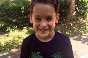 Micul povestitor: Un copil de 8 ani din Oradea, premiat la un concurs internaţional de literatură